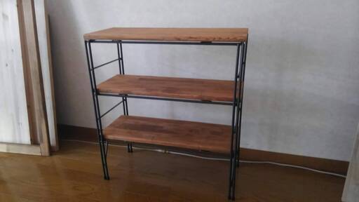 アイアン家具オーダーで作ります。