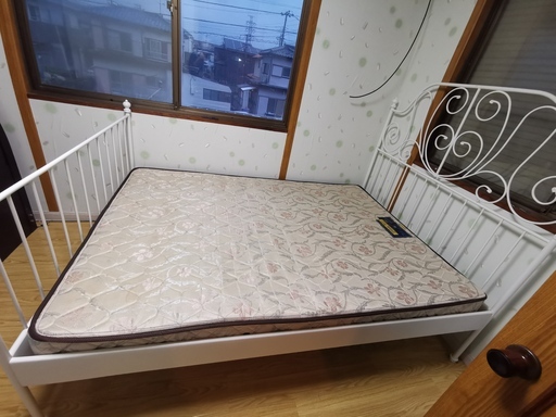 TOKYO BED　高級マットレス　付き　イケア　ベッドフレーム　ダブルサイズ