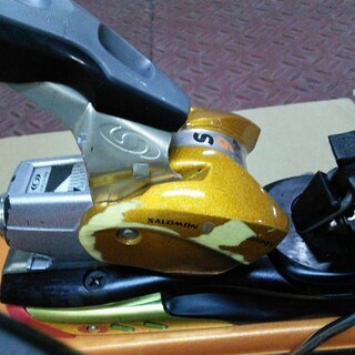 【中古】3点セット SALOMON サロモン カービングスキー TEN EIGHTY 1080 Junpei Endo 遠藤淳平モデル オレンジ ビンディング・ストック・ケース付