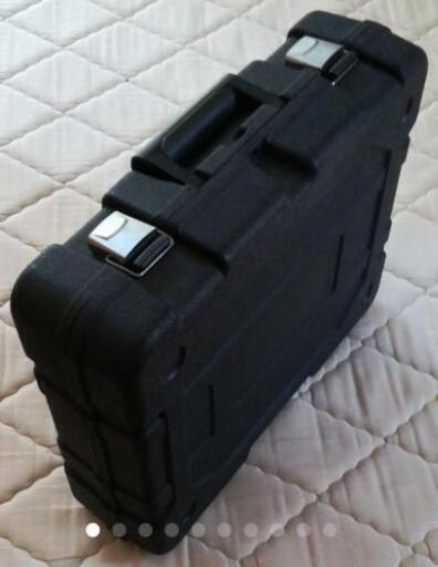《最終値下げ》ハードアタッシュケース