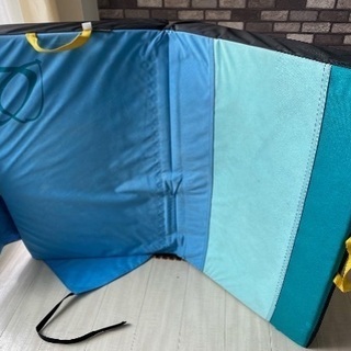 ボルダリング　クラッシュパッド　アサナ