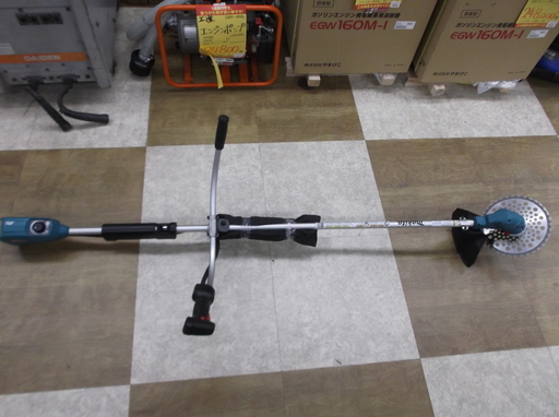 【引取限定】マキタ MUR142UD 充電式草刈り機　中古品　【ハンズクラフト八幡西店】