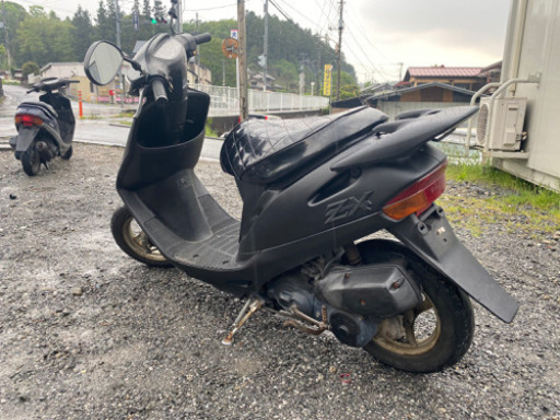 売ります。