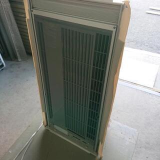 子供用品 お話中です。ウインドエアコン KOIZUMI
