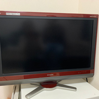 シャープ世界の亀山モデル32インチ レッド