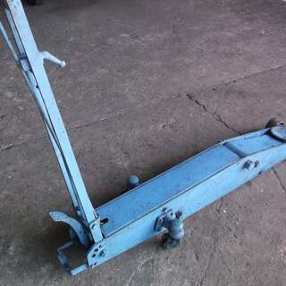 10トンジャッキ