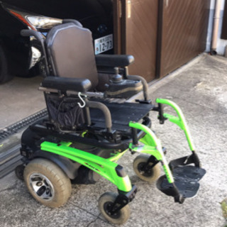 電動車椅子 QUICKIE P222SE