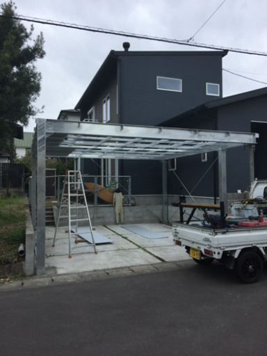 鉄骨バルコニー型車庫