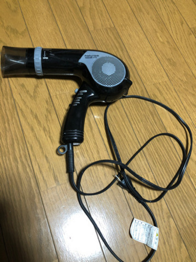♪売約済み♪  TESCOM TD122 ヘアドライヤー