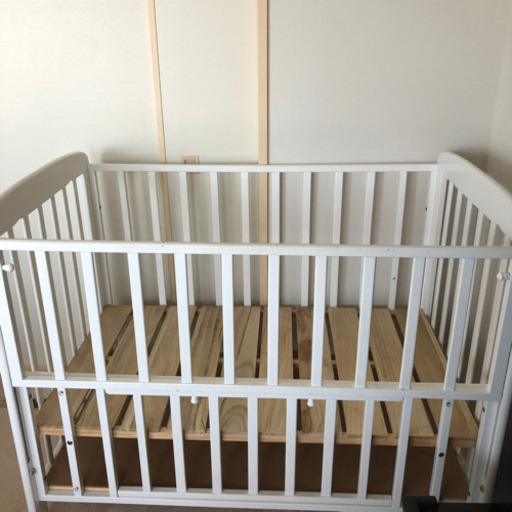 Sweet Dreams 調節可能 エコウッド ベビーベッド | 木製 キッズベッド