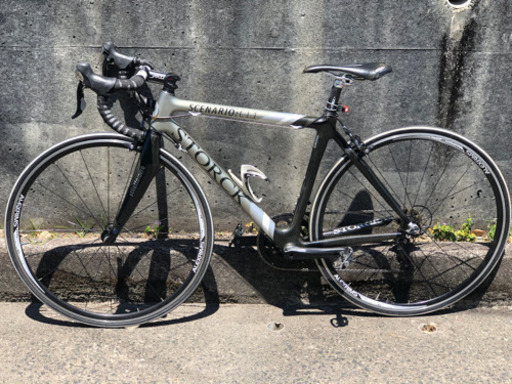 STORCK(ドイツ)フールカーボンロードバイク、シマノ105