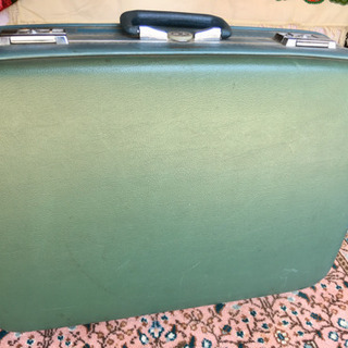 アンティーク風　1970年代昭和レトロなスーツケース