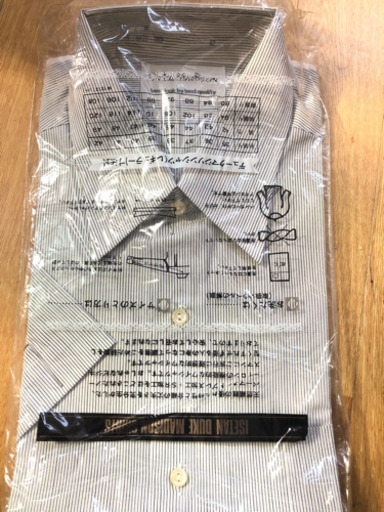 襟周り42 縦縞yシャツ購入価格 1800 Nichika 西国分寺のシャツの中古 古着あげます 譲ります ジモティーで不用品の処分