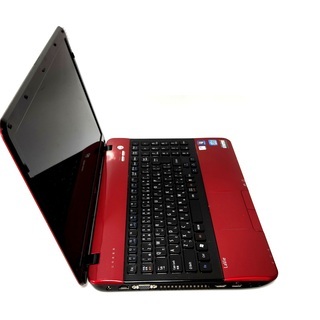 ノートパソコン譲ります。即使える メモリ8G/SSD/ブルーレイ/Corei5 