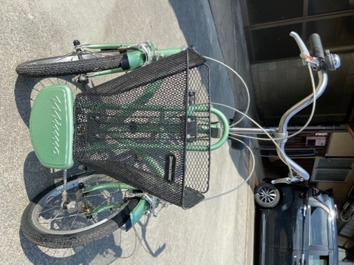 自転車　三輪車　大人用