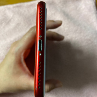 取引終了】iPhone 7 Plus Red 128 GB SIMフリー