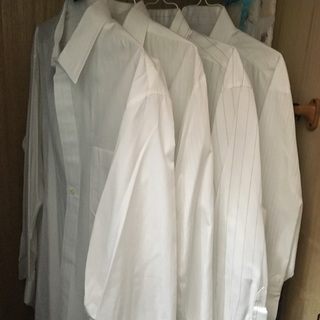 【交渉中】長袖Yシャツ　白系4枚　水色1枚　首回り42