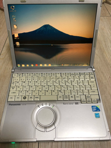 9000円