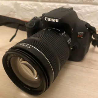 Canon 一眼レフ　カメラ　レンズ付　EOS