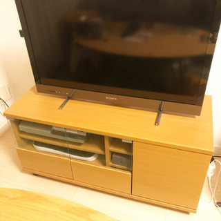 【お譲り先決定済】木製テレビ台 (ガラス戸付き)