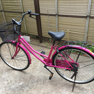 ピンク色　自転車