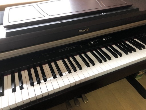Roland HP7S 電子ピアノです