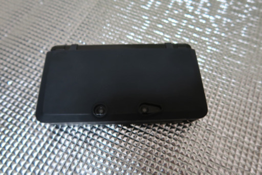 3DS本体、カバー、充電器、ケース等