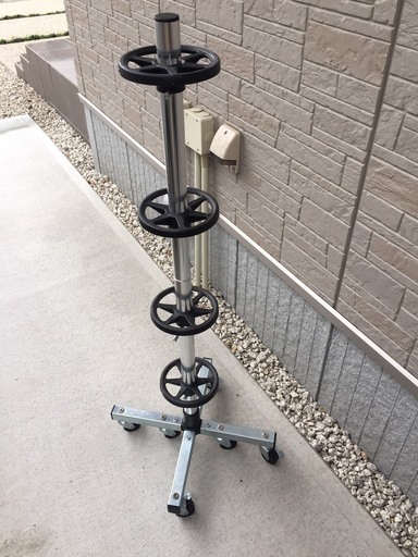 タイヤツリー タイヤスタンド タイヤラック さく 各務原の車のパーツの中古あげます 譲ります ジモティーで不用品の処分