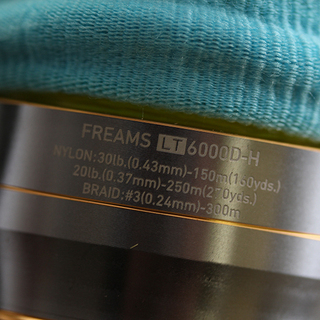 美品 DAIWA リール LT6000D-H ダイワフリームス（5UP903YGGsxw)
