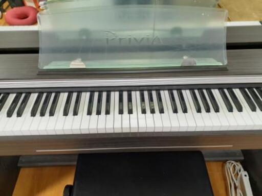 中古の電子ピアノです