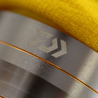 美品 DAIWA リール LT6000D-H ダイワフリームス（5UP905YGGsxw)