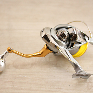 美品 DAIWA リール LT6000D-H ダイワフリームス（5UP907YGGsxw)