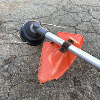 整備済 ナイロンブレードタイプ タナカ 2サイクル エンジン 草刈機 TBC-210 現物確認歓迎　初期不良対応します 整備済 ナイロンブレードタイプ タナカ 2サイクル エンジン 草刈機 TBC