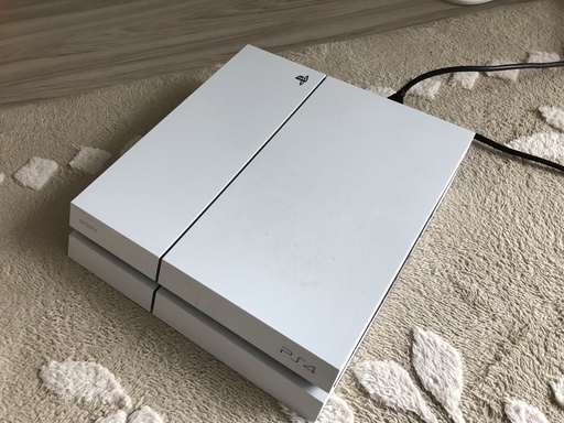 【 ソフト付き】PS4白本体