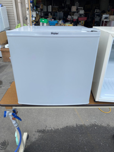 ☆2015年製☆Haier ワンドア冷蔵庫 小冷凍付 40L