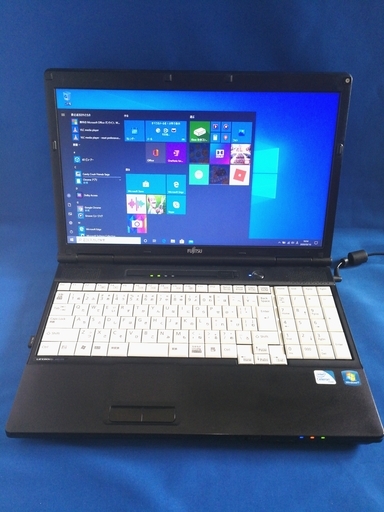 【美品】FMV 大画面Win10マシンCel-1.6GHz/4-8G/320G/DVD/無線