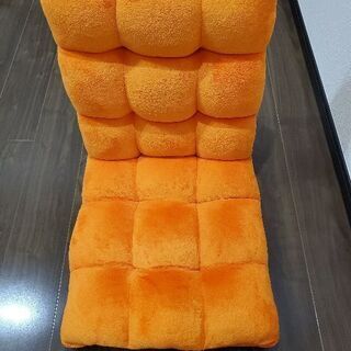 【掲載終了・調整中】座椅子　オレンジ