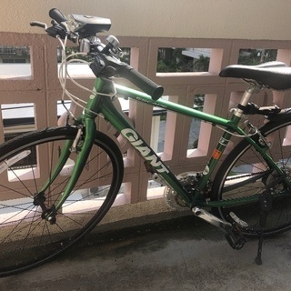 GIANTエスケープR3