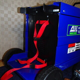 半自動溶接機１００V（ANEST　IWATA)中古　値引き不可