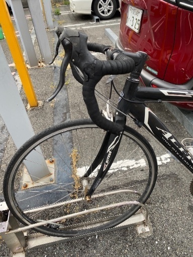 激安ロードバイク！！大阪〜東京間も難無く走破した強者です。 激安ロードバイク！！大阪〜東京間も難無く走破した強者です。