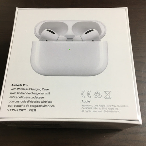 AirPods Pro　イヤフォン