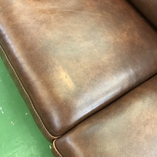 関家具　イタリア製　本革ソファ