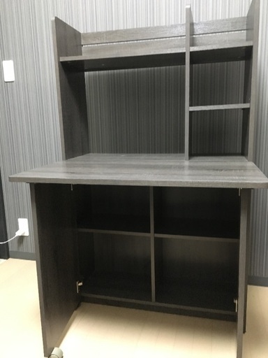 収納棚兼デスク テーブル折りたたみ式 Hy 入谷のテーブル 学習机 の中古あげます 譲ります ジモティーで不用品の処分 収納棚兼デスク テーブル折りたたみ式 Hy 入谷のテーブル 学習机 の中古あげます 譲ります ジモティーで不用品の処分