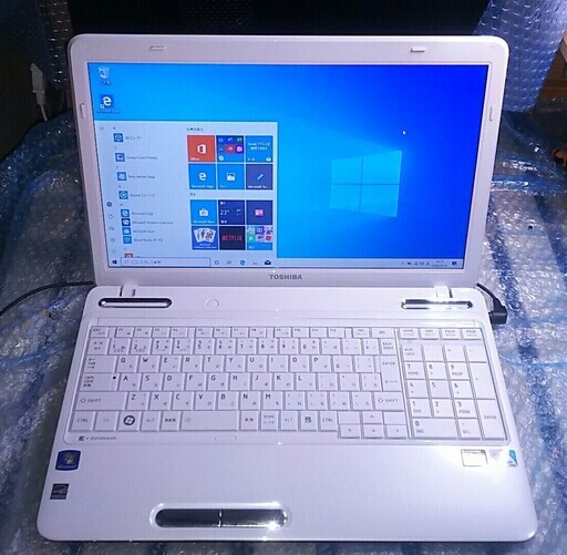 dynabook改27 Core i3 Win10