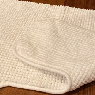 Ikea トイレマット 白 Toftbo Natsu 用賀の家庭用品 バス用品 の中古あげます 譲ります ジモティーで不用品の処分