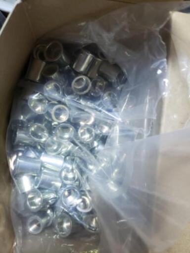 エビナットM12(受注生産品)小売からします。