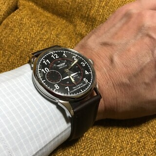 2020.7.9値下げ OH済みモルニヤ腕時計