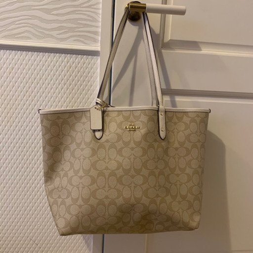 新品　コーチ　トートバッグ