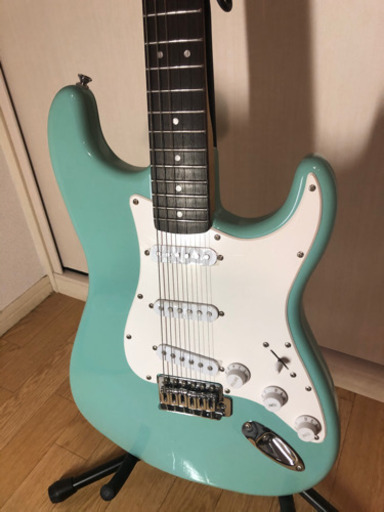 Squier エレキギター ストラトキャスター Fender スクワイヤー