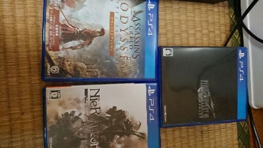 PS4本体FF7同梱 プラス、ソフト2本です！ 32000円